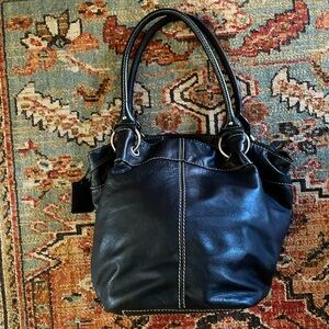Big black leather tote bag